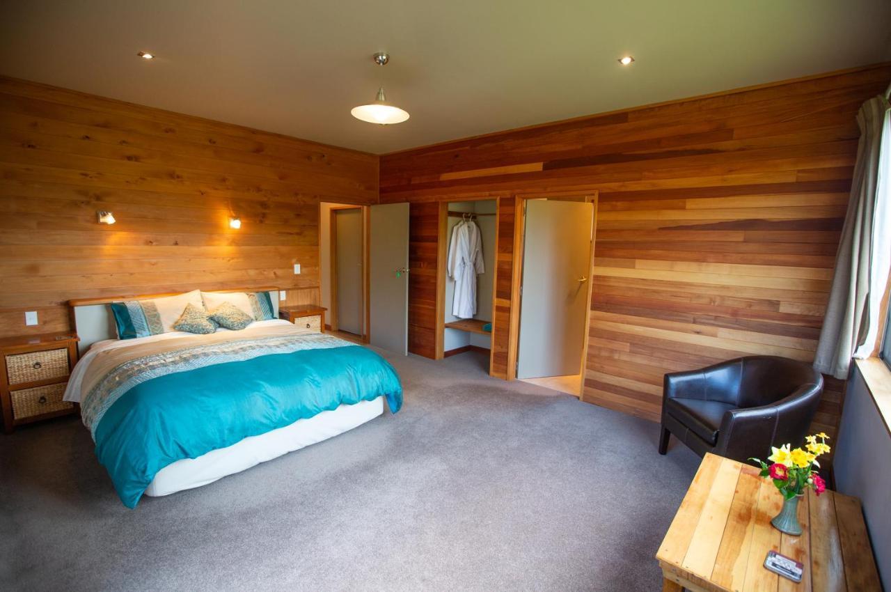 Paramata Lodge Kakapotahi Экстерьер фото